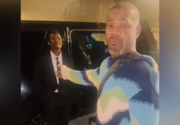 Kirk Franklin driver offers a stepping stool