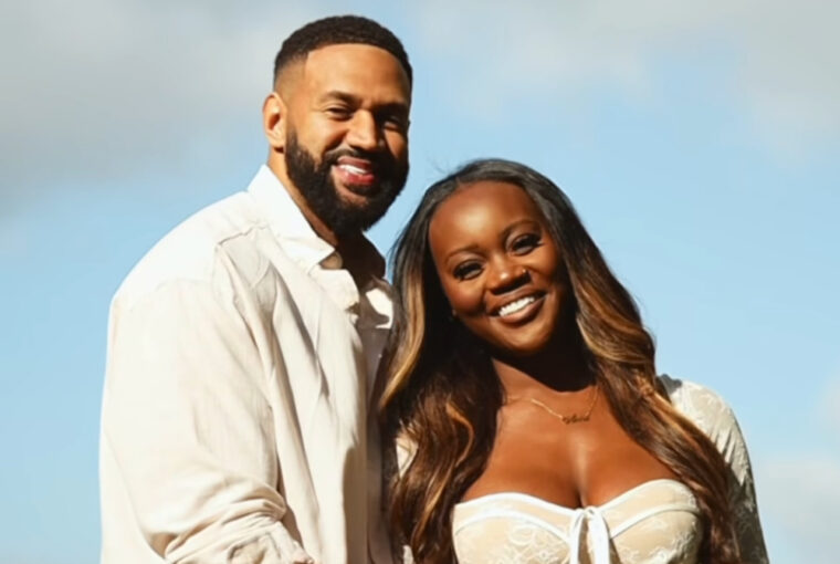 AD and Ollie from Love Is Blind share pregnancy news with ultrasound photos and baby bump